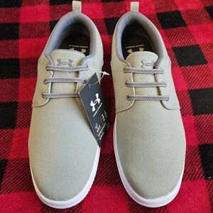 Under Armour Unisex Light Green Sneakers